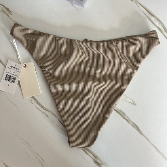 Good American Swim Rib Better Bikini Cheeky NWT in Latte GA Size 2/ Size Medium - Picture 4 of 10